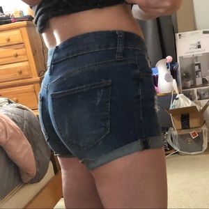 Dark wash SO shorts